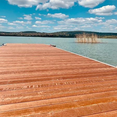Fűz Liget Üdülőpark Balatonfůzfő Exterior foto