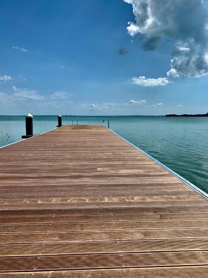 Fűz Liget Üdülőpark Balatonfůzfő Exterior foto