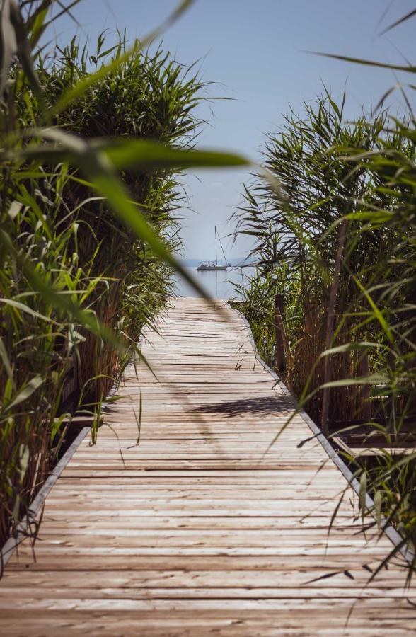 Fűz Liget Üdülőpark Balatonfůzfő Exterior foto
